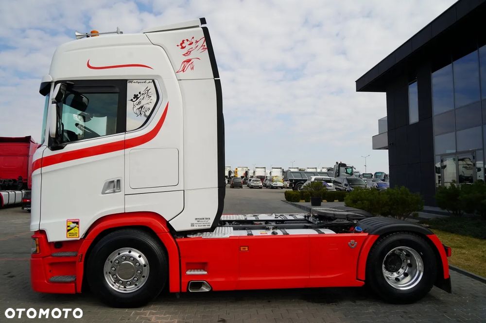 Scania S 580 / V8 / RETARDER / KLIMA POSTOJOWA / CAŁA NA PODUSZKACH / ALUFELGI  /  SKÓRY / OPONY 100% / - 7