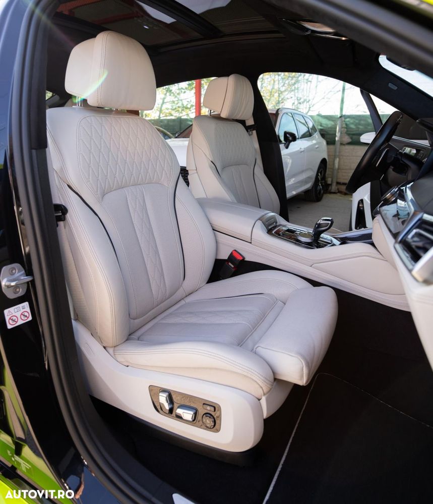 BMW X6 xDrive40i - 10