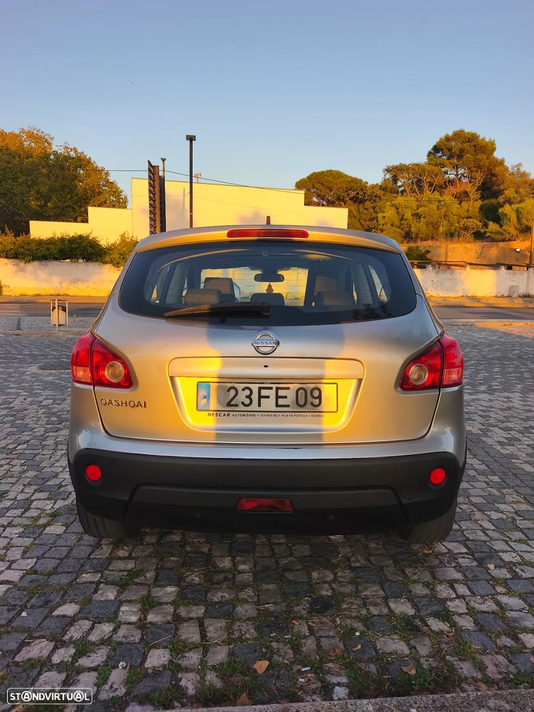 Nissan Qashqai 1.5 dCi Acenta - 4