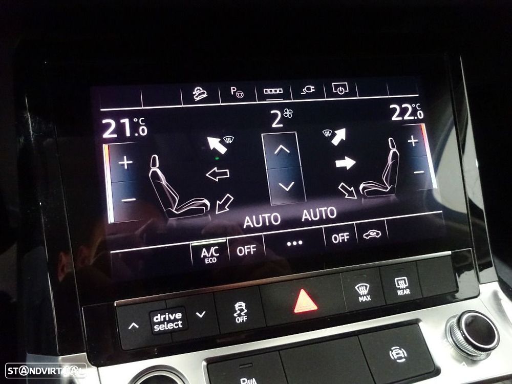 Audi Q8 e-Tron Sportback 55 quattro Advanced - 30