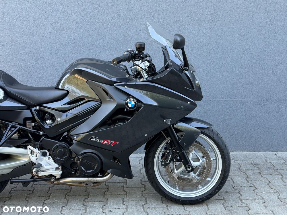 BMW F - 10