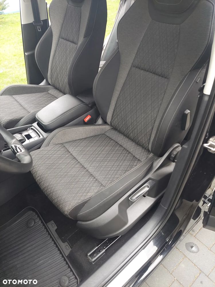 Skoda Karoq 2.0 TDI SCR 4x4 Style DSG - 23