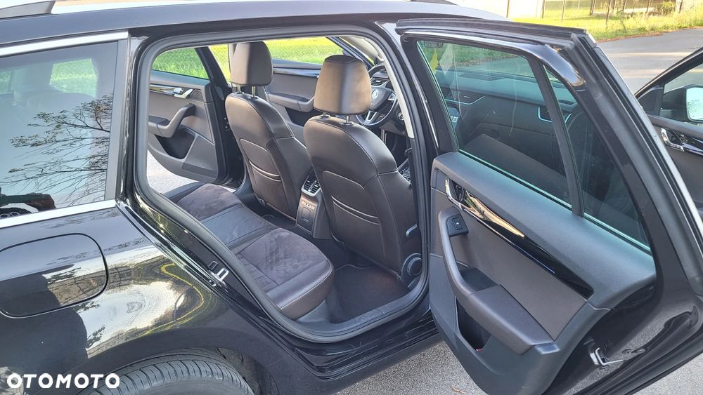 Skoda Octavia 1.8 TSI 4x4 DSG L&K - 18