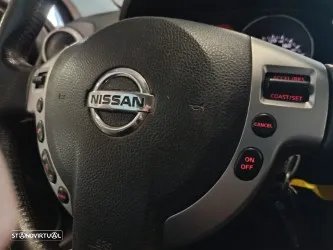 Nissan Qashqai 1.5 dCi Tekna Premium 17 - 16