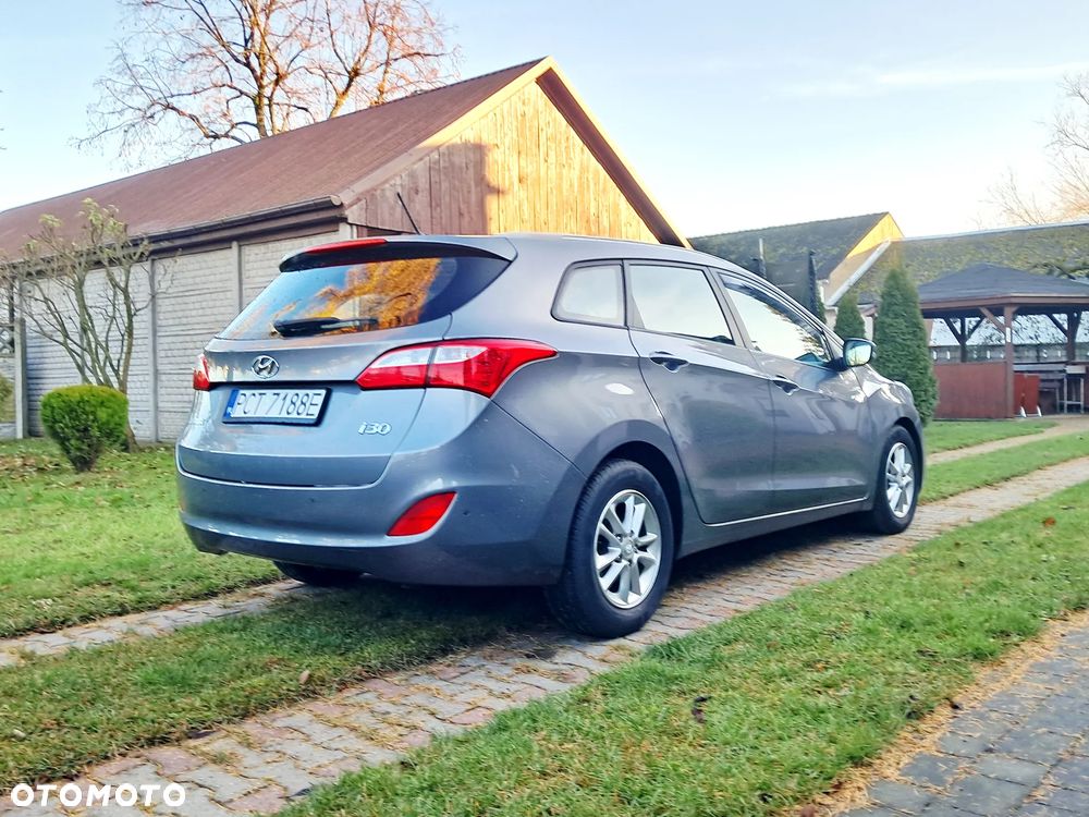 Hyundai i30 1.6 CRDi Trend - 9