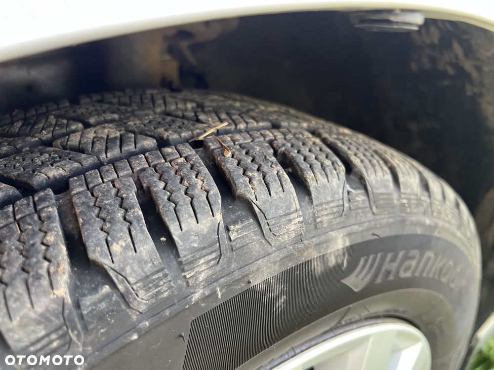 Ford Transit Connect - 24