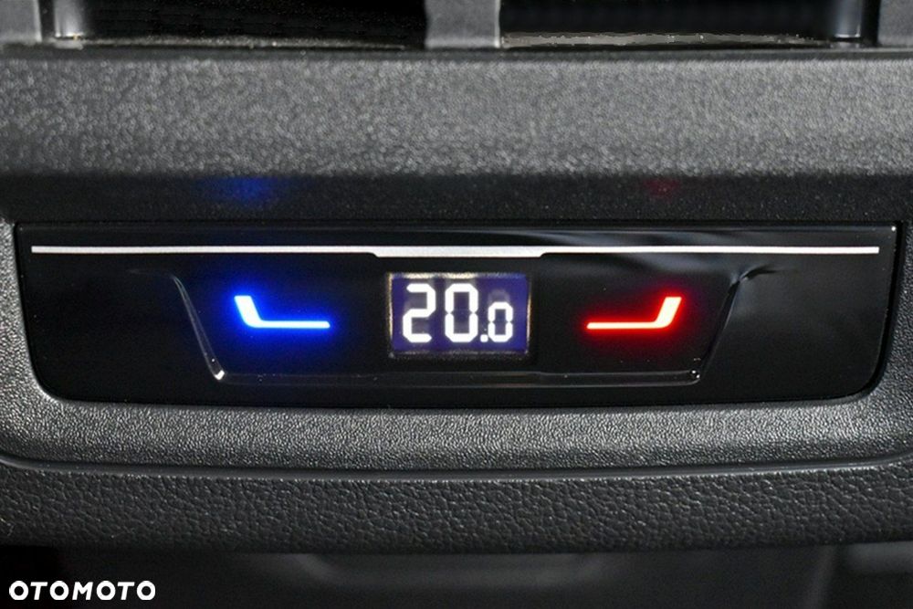 Volkswagen Golf 2.0 TSI GTI DSG - 11