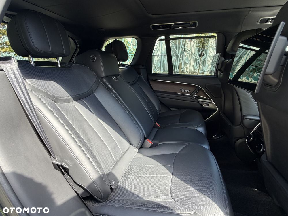Land Rover Range Rover 4.4 V8 P535 Autobiography - 17