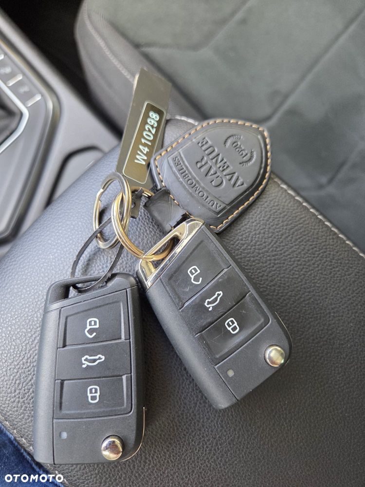 Volkswagen Tiguan - 28