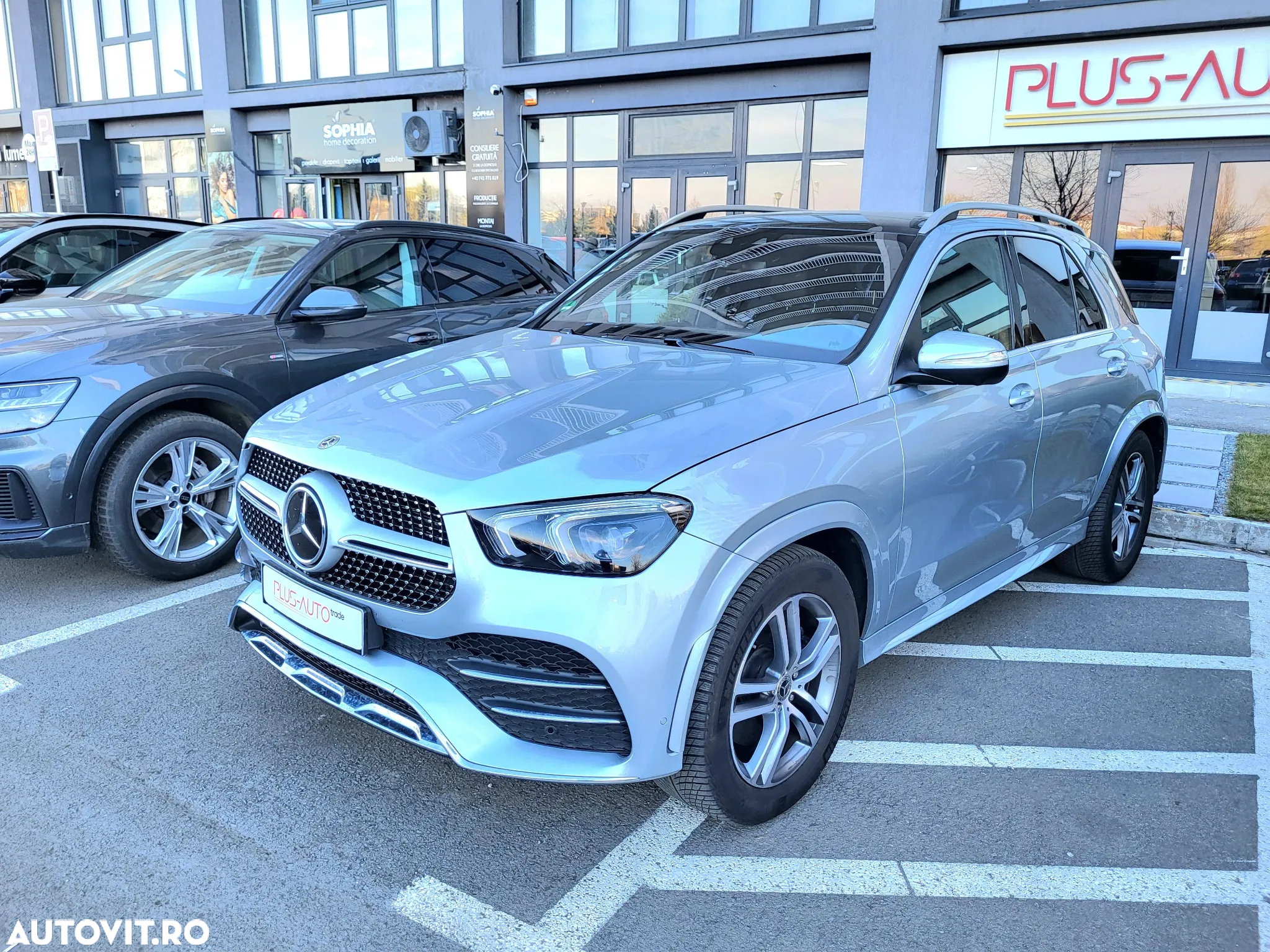 Mercedes-Benz GLE 400 d 4Matic 9G-TRONIC AMG Line - 3