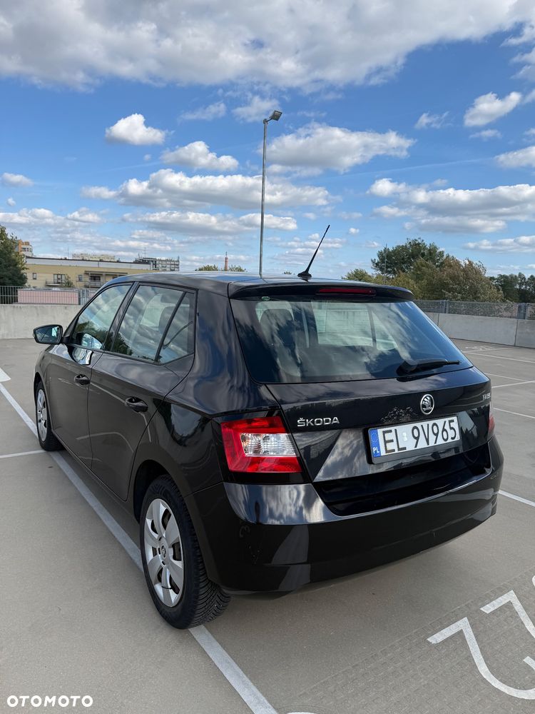 Skoda Fabia 1.2 TSI Active - 8