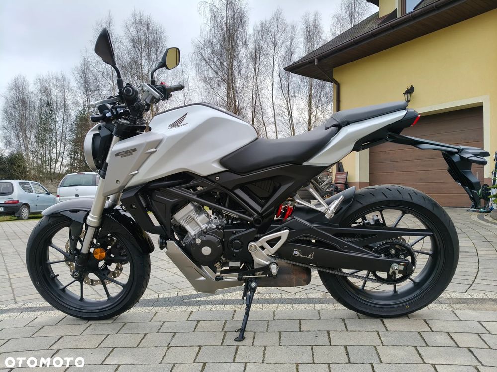 Honda CB - 2