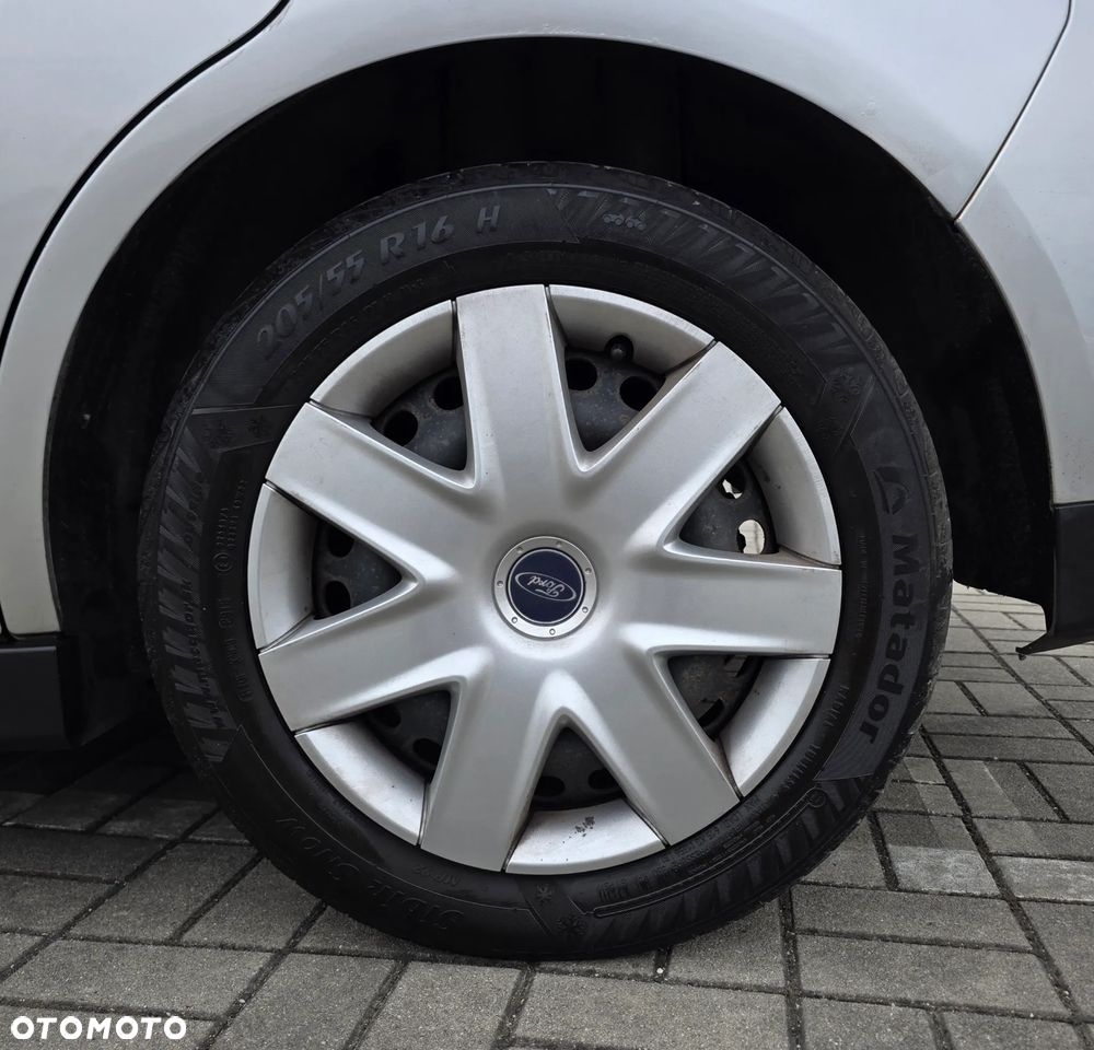 Ford C-MAX 1.6 TDCi Trend - 26