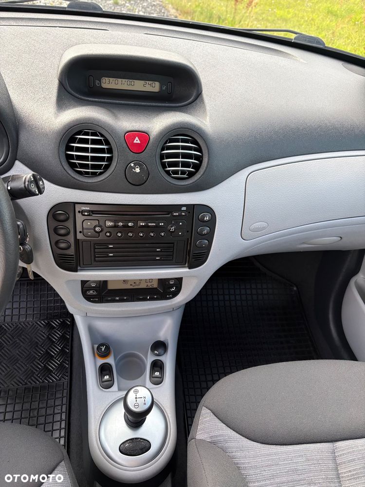 Citroën C3 1.4 16V Senso Drive X-TR - 11