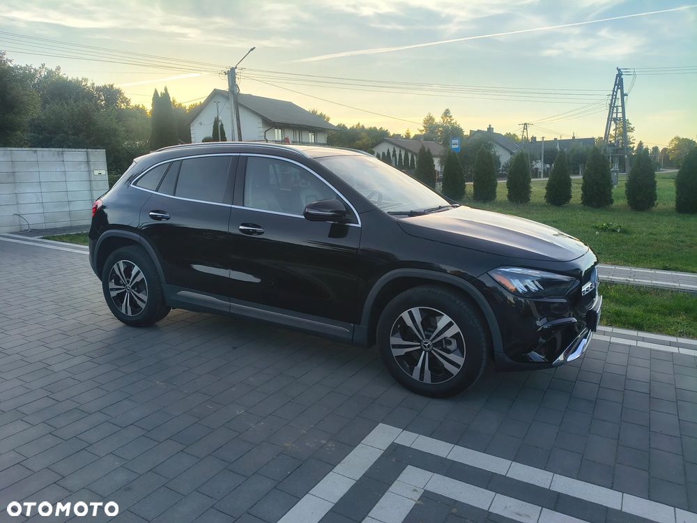Mercedes-Benz GLA 250 8G-DCT Edition 1 - 3