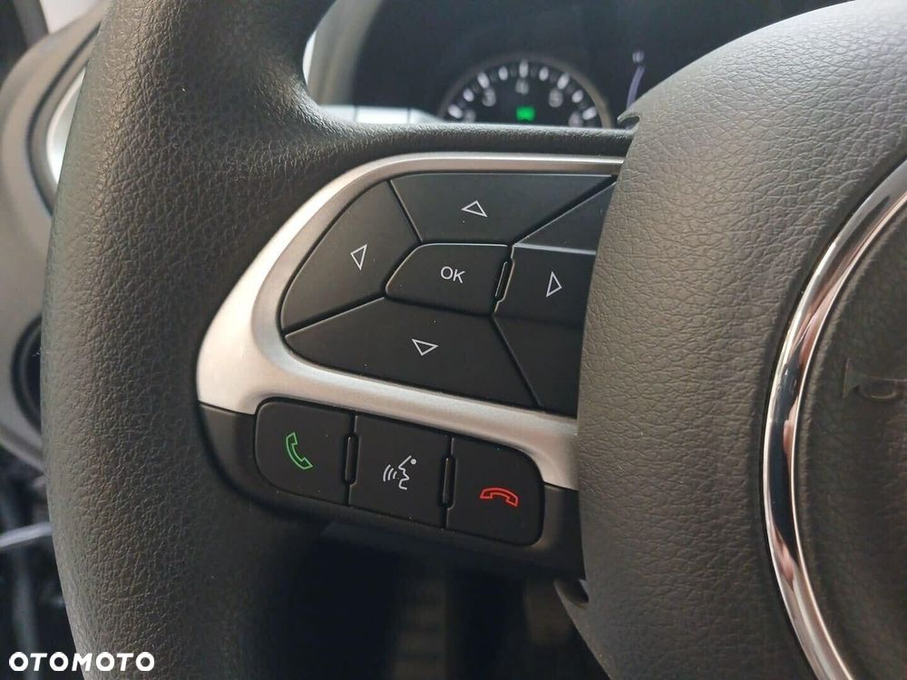 Jeep Renegade - 21