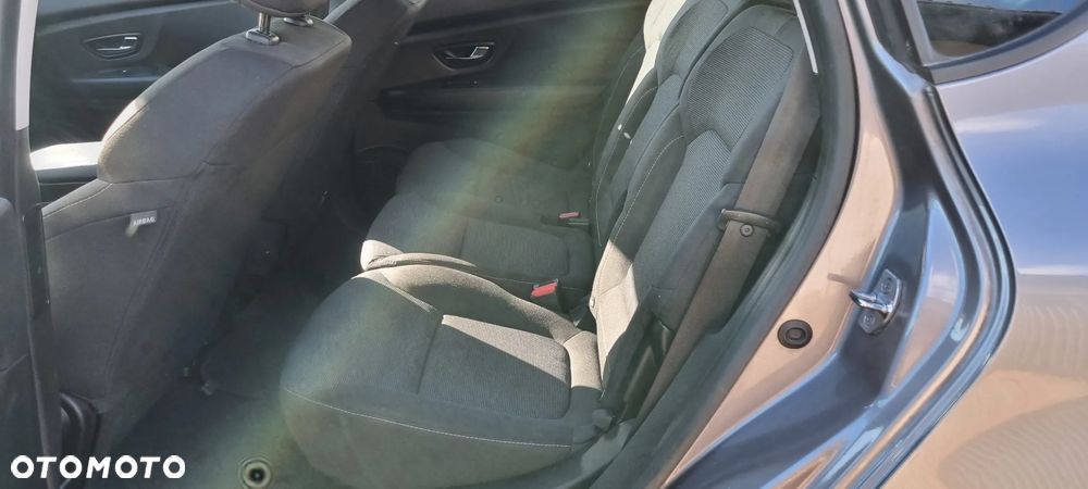 Renault Scenic dCi 110 Expression - 9