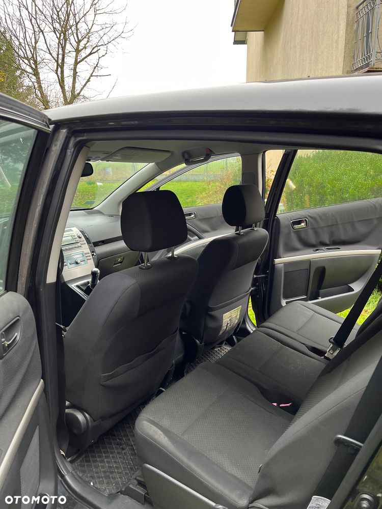 Toyota Corolla Verso - 7