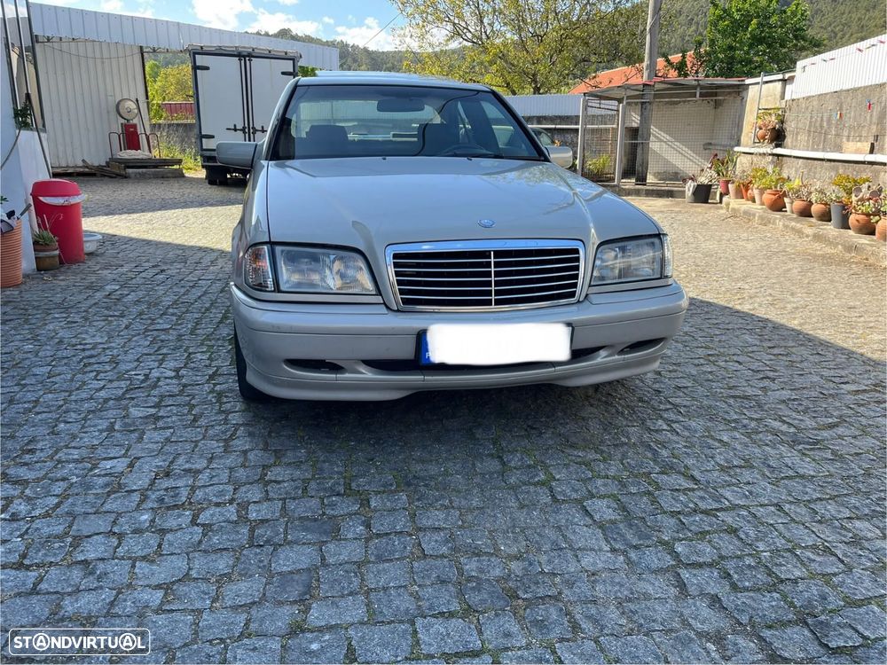 Mercedes-Benz C 220 - 3