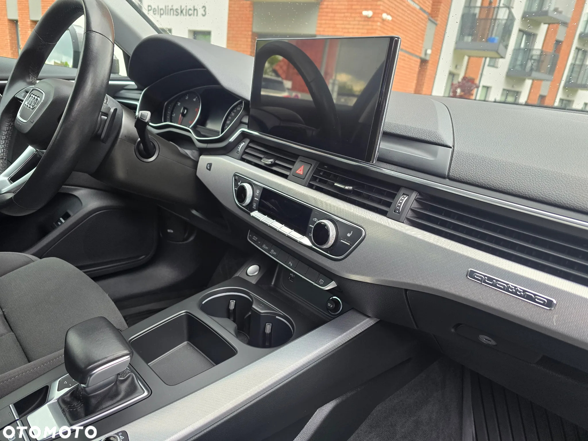 Audi A4 Avant 40 TDI quattro S tronic - 17