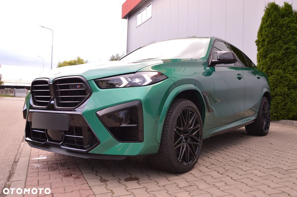 BMW X6M - 11