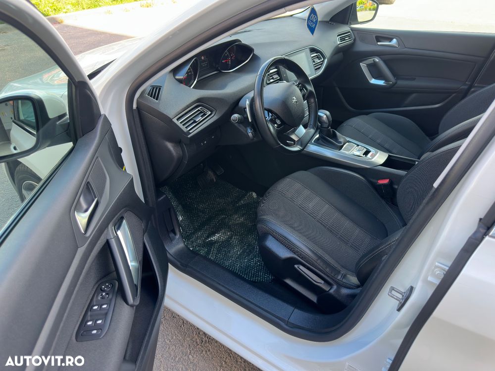 Peugeot 308 PureTech 130 EAT6 Stop & Start Allure - 14