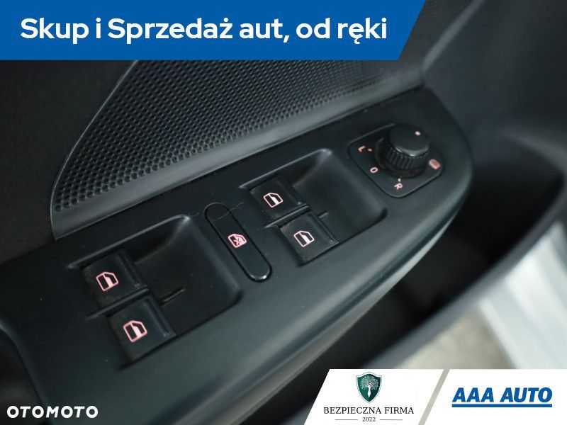 Volkswagen Golf Variant - 15