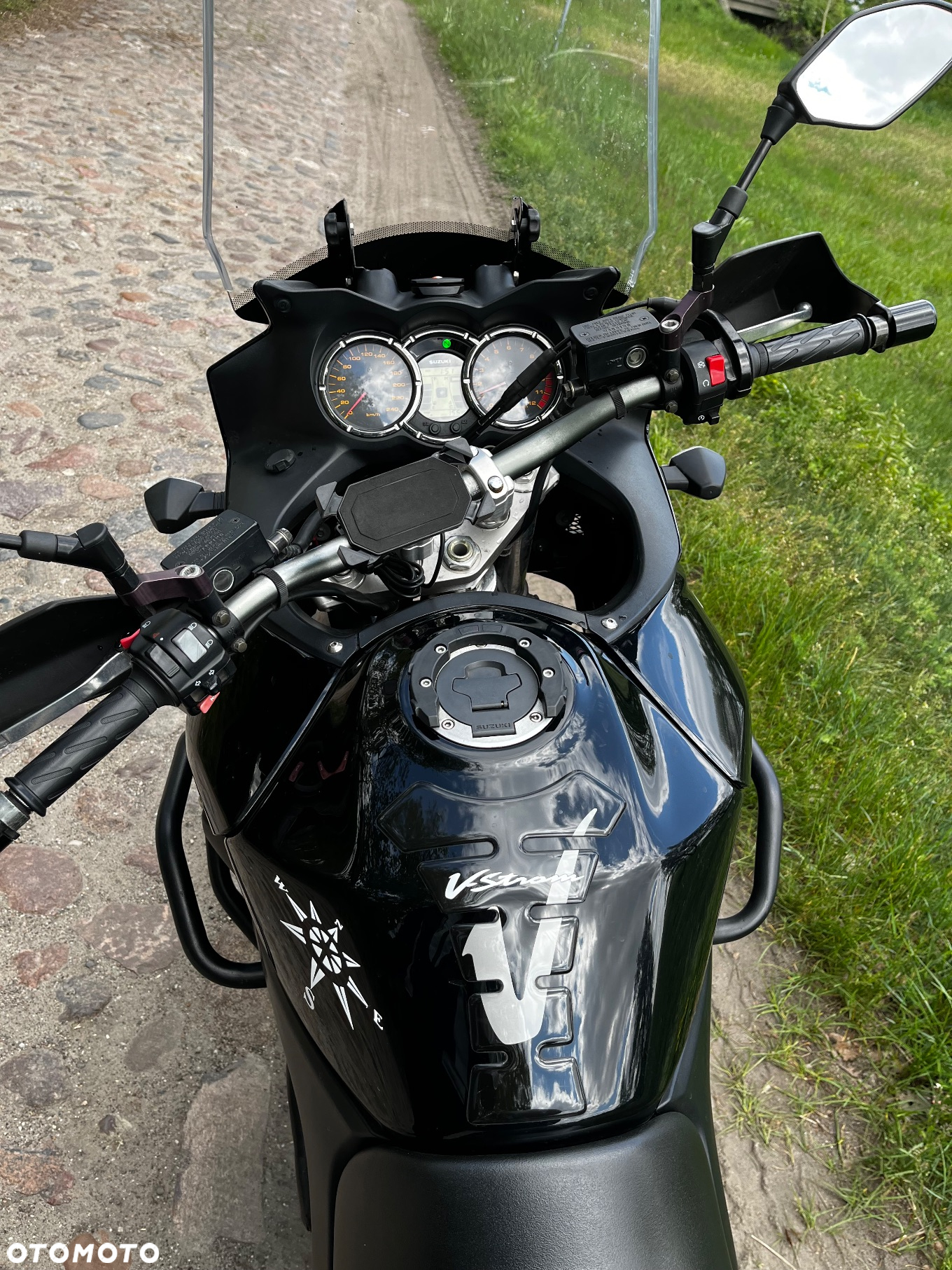 Suzuki DL - 13