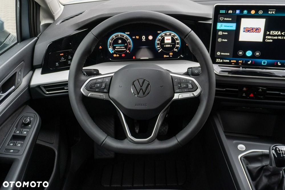 Volkswagen Golf - 18