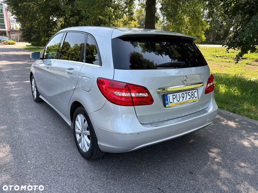 Mercedes-Benz Klasa B 180 d 7G-DCT Edition - 6