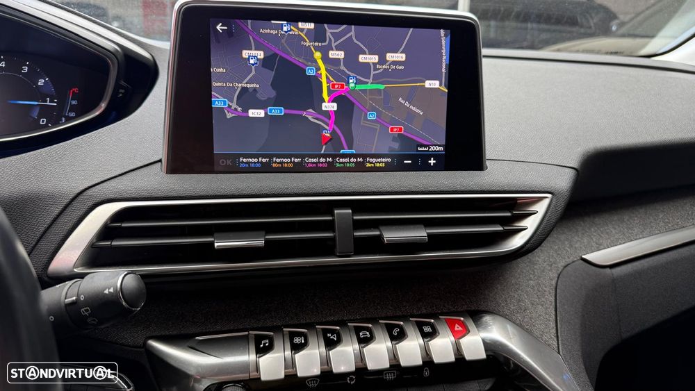 Peugeot 3008 1.2 PureTech Allure J18 - 6