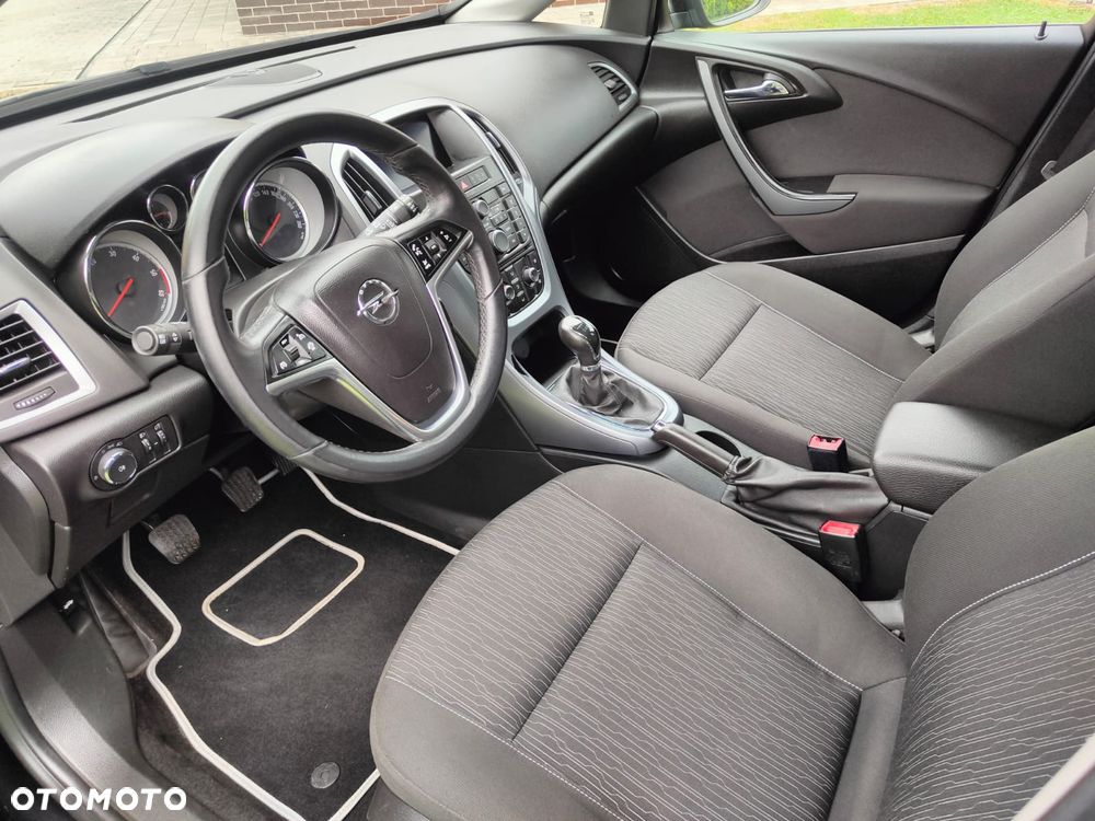 Opel Astra 1.6 D (CDTI) Dynamic - 16