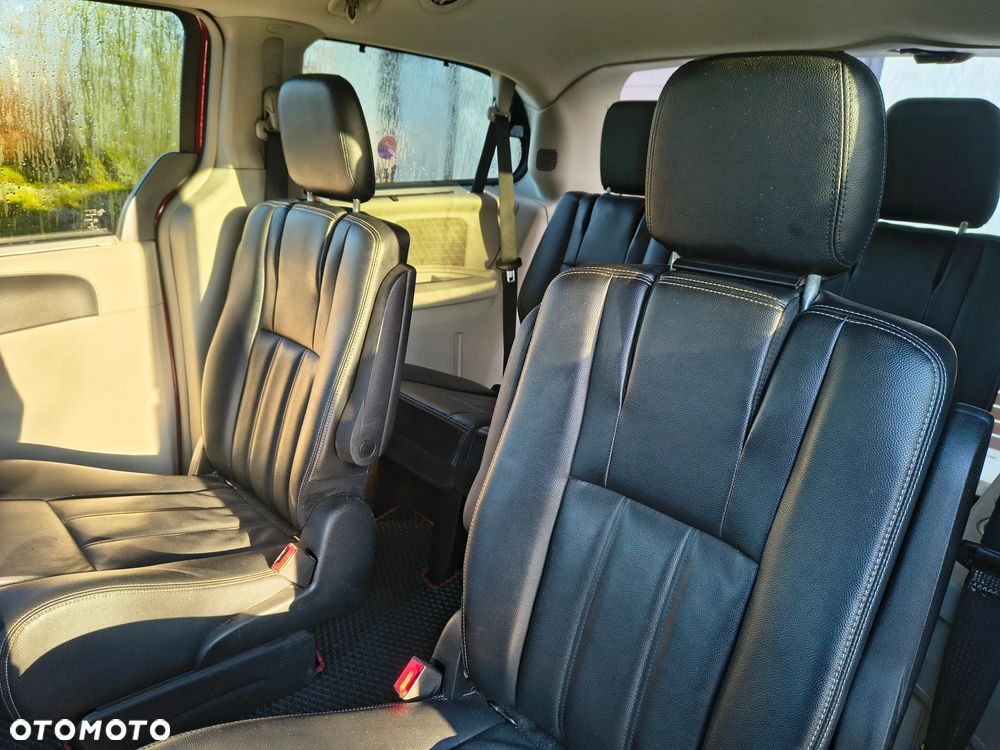 Chrysler Town & Country 3.6 Touring - 7