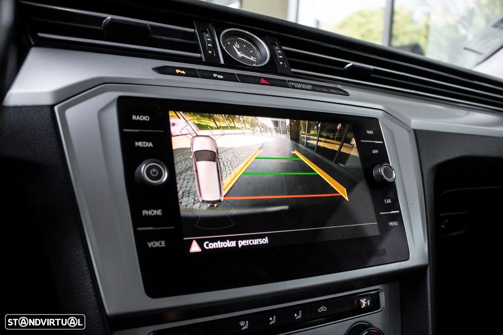 VW Passat Variant 1.6 TDI (BlueMotion ) DSG Comfortline - 45