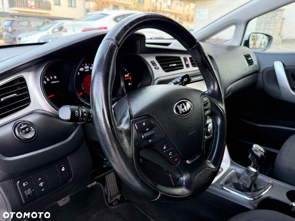 Kia ProCeed 1.6 GDI Vision - 17