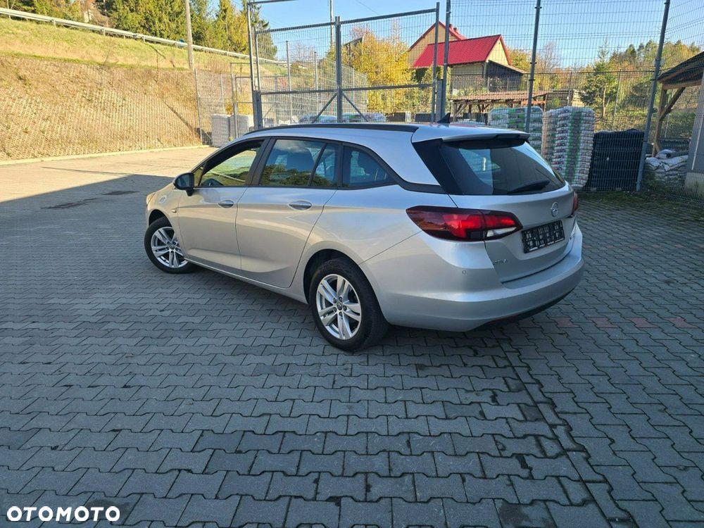 Opel Astra - 7