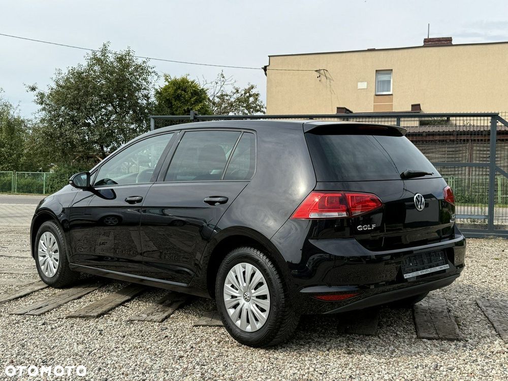 Volkswagen Golf - 21