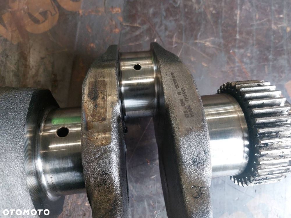 WAŁ KORBOWY MAN L2000 D0836 - 5