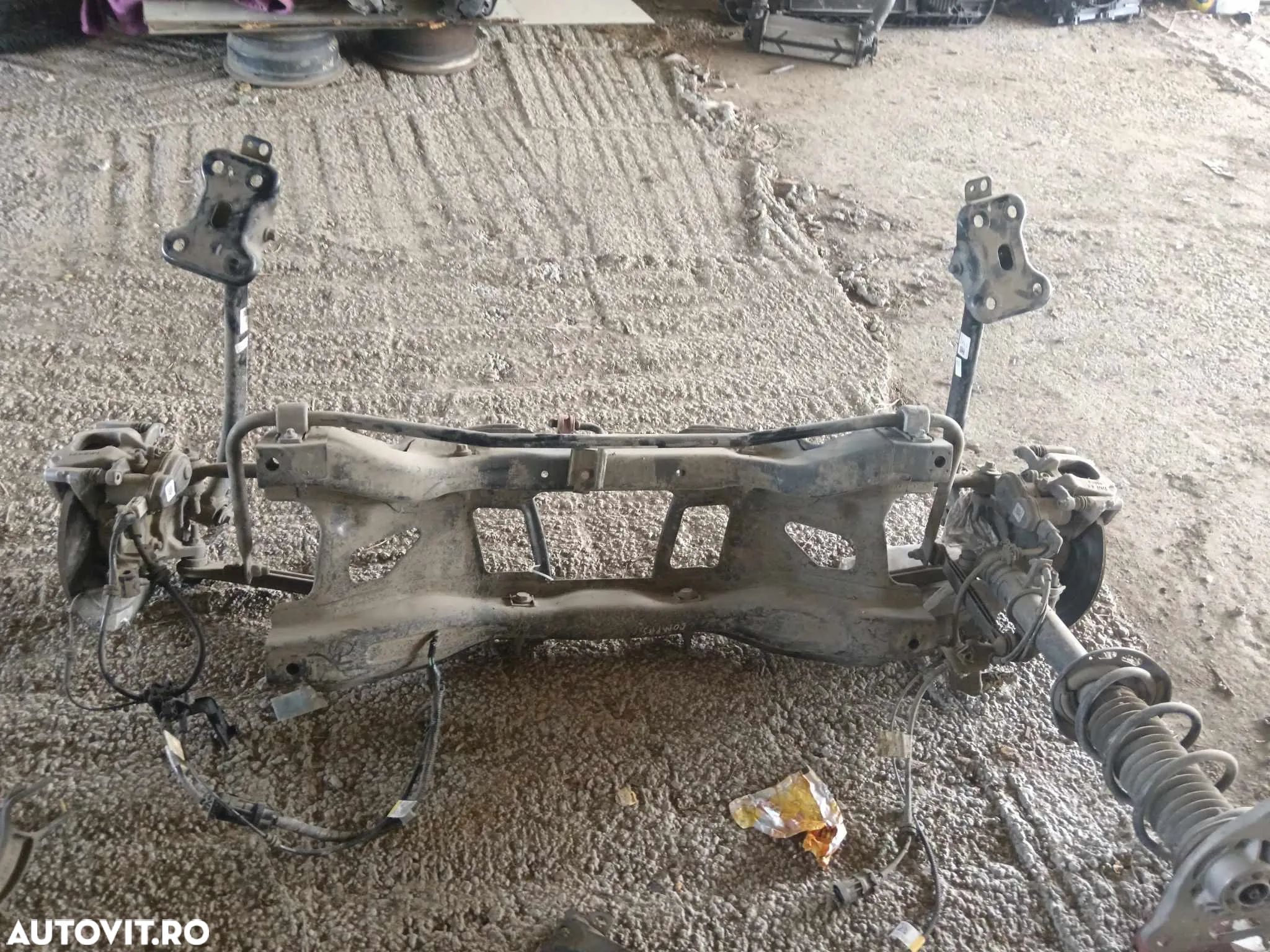 Punte spate jeep compass 1.6 crd 2017-2022 857aa53339 - 1