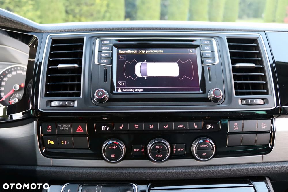 Volkswagen Multivan 2.0 BiTDI L1 70 Years Bulli 4Motion DSG - 31
