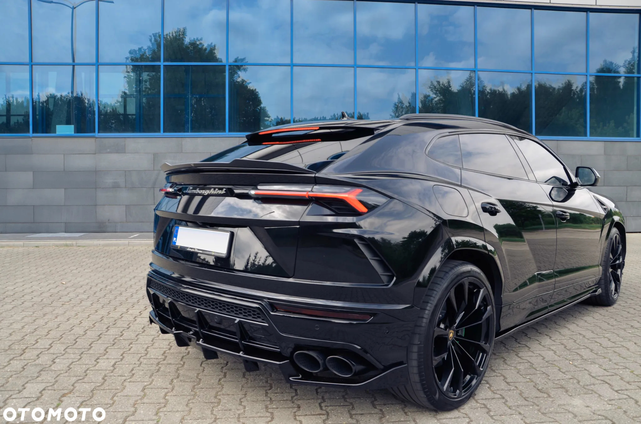 Lamborghini Urus - 4