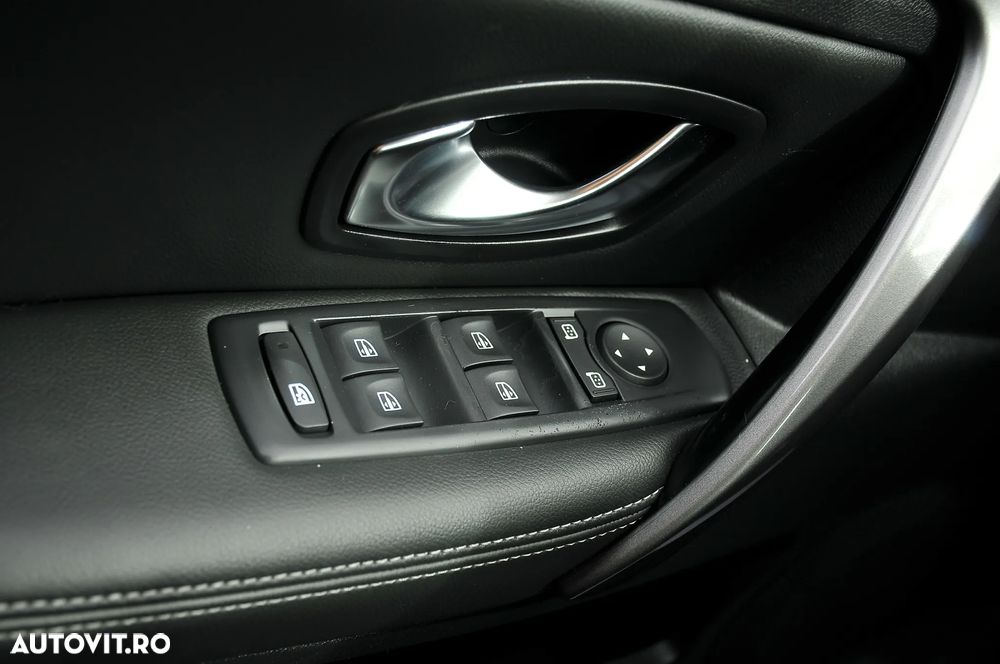 Renault Laguna dCi 110 FAP Limited - 26