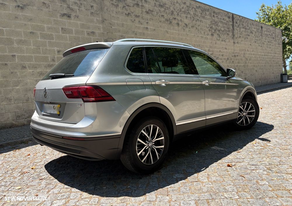 VW Tiguan 1.6 TDI Confortline - 27