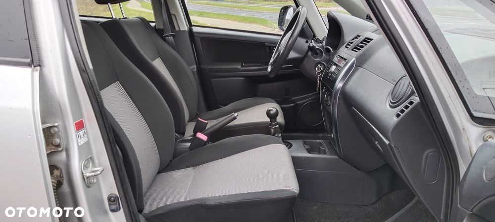 Fiat Sedici 1.6 16V 4x4 Dynamic - 10