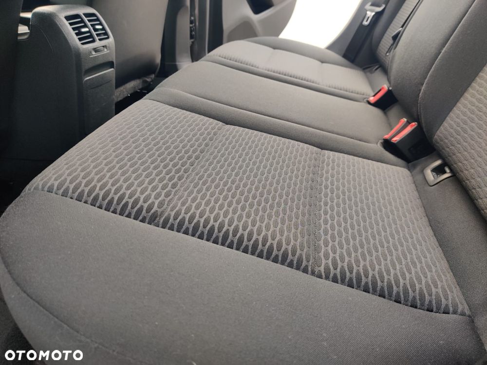 Volkswagen Golf 2.0 TDI DPF Comfortline - 20