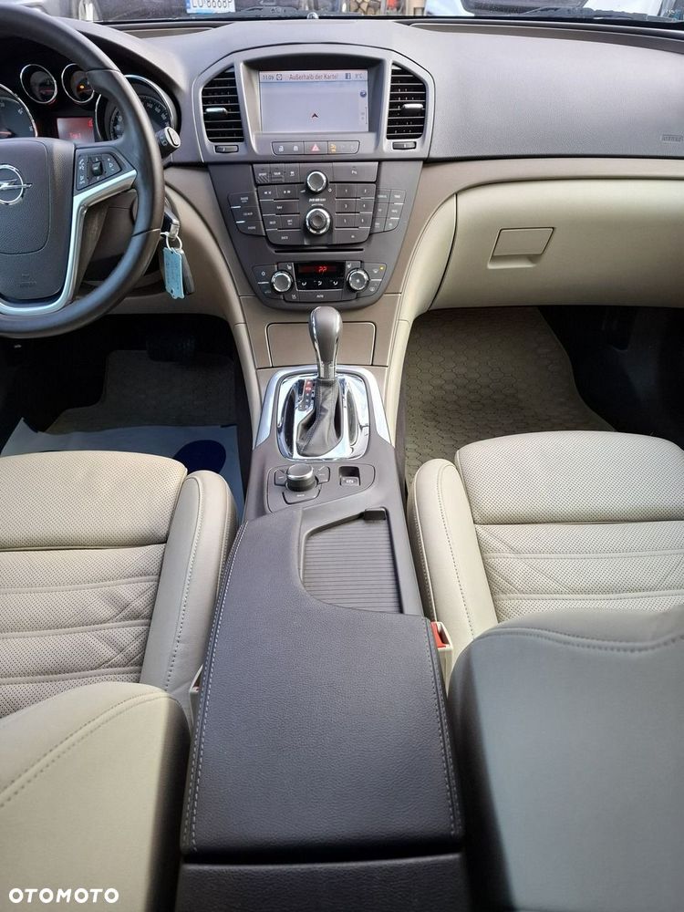 Opel Insignia - 17