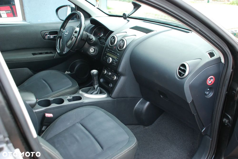 Nissan Qashqai - 10