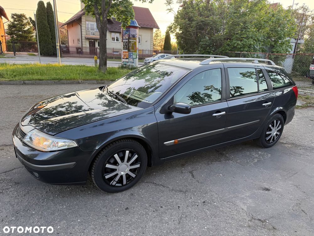 Renault Laguna - 11