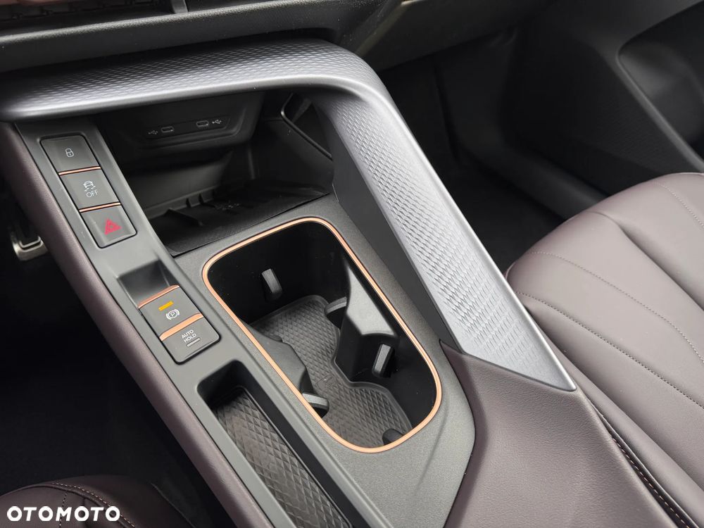 Cupra Terramar 1.5 eTSI mHEV DSG - 20