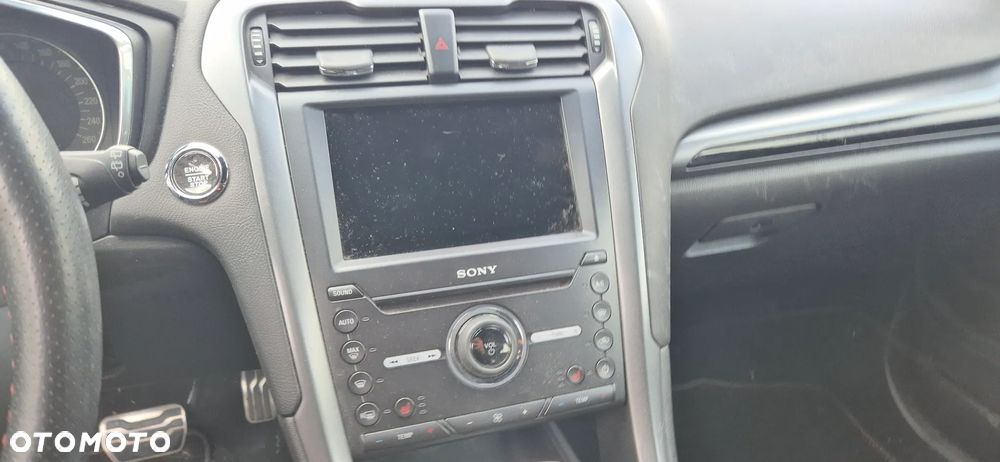 Ford Mondeo 1.5 EcoBoost ST-Line X - 34
